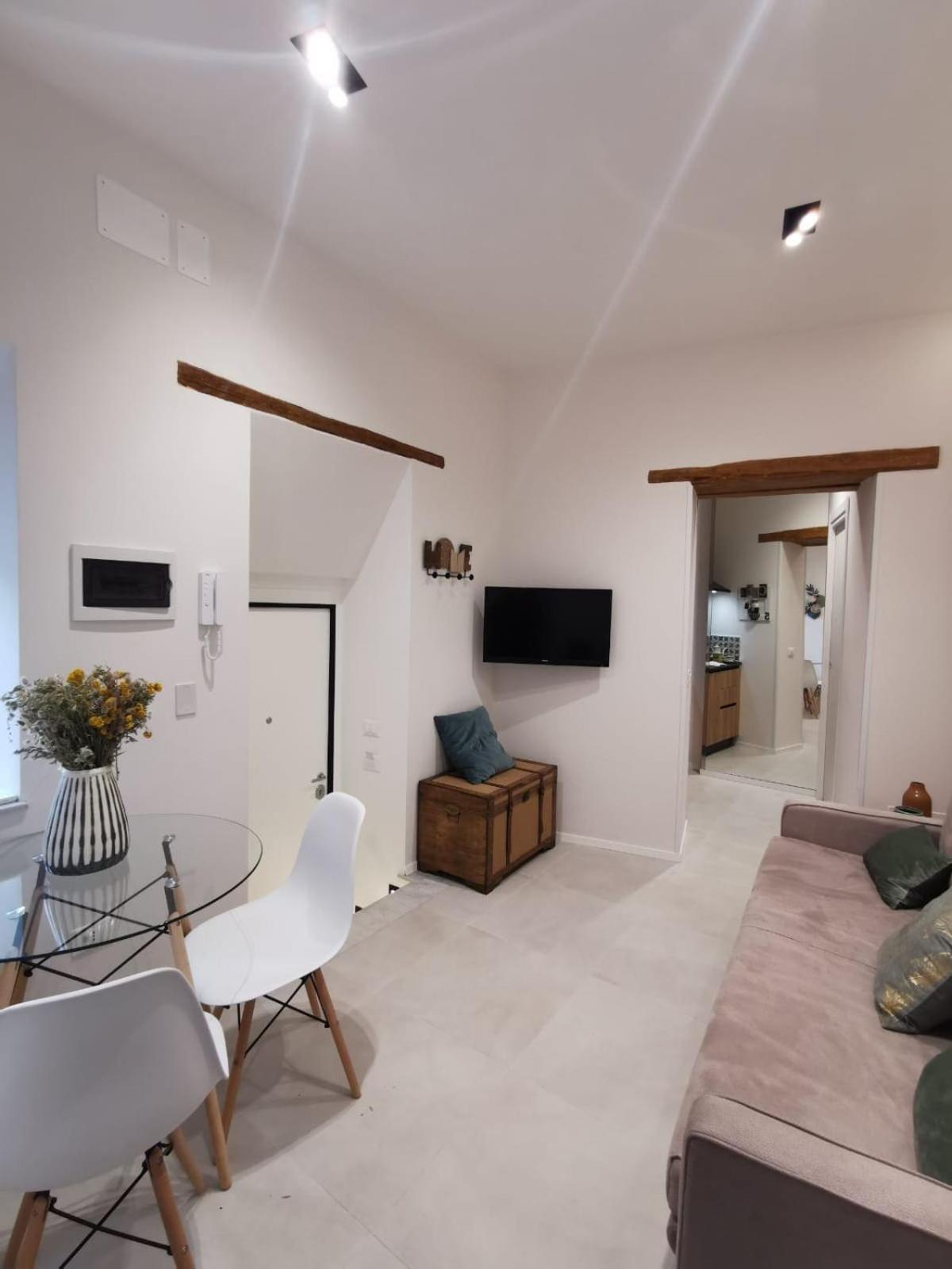 Via Vittorio Emanuele Apt Palermo Exterior photo